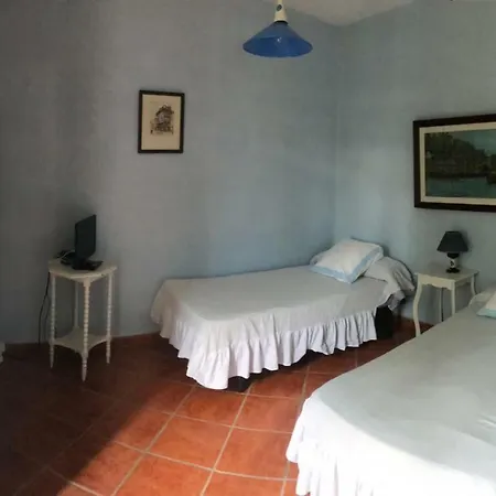 Casa La Cimada بيت ضيافة